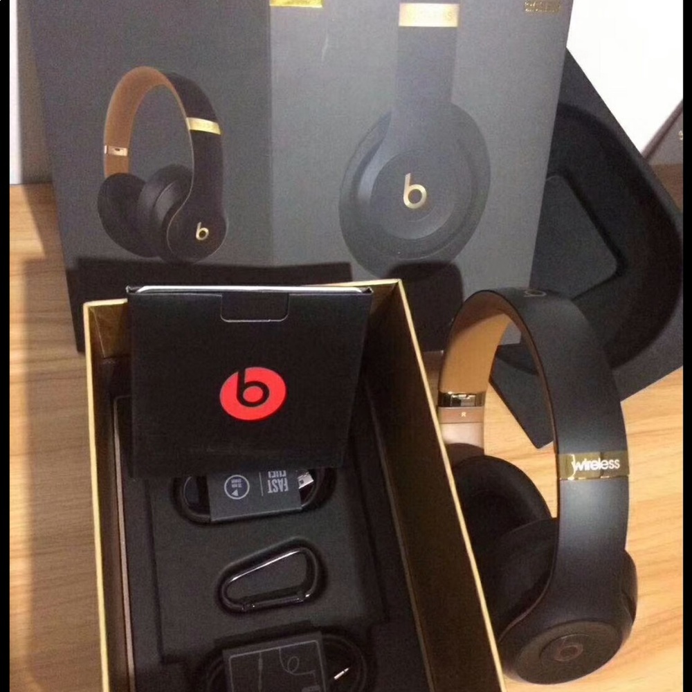 Beats by Dr.Dre Studio 3 wireless